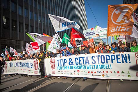 ttip_demo_2015_c_Jakob_Huber