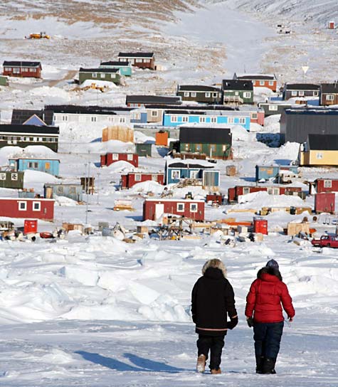 people_village_c_A_Mahoney_NSIDC