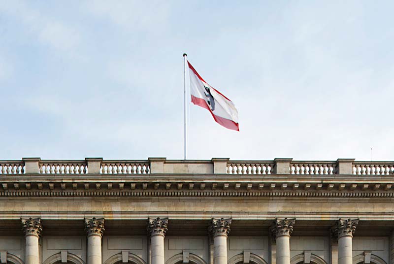 Hausansicht c Abgeordnetenhaus Peter Thieme 800
