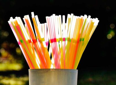 Plastikstohhalme