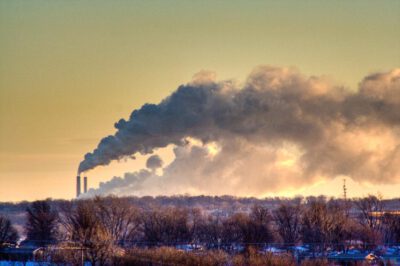Emissions from fossil fuel burning include greenhouse gases, which act to warm the climate, as well as aerosols, which can block as well as absorb sunlight. © Mr. Nixer <a href=