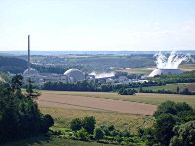 Atomkraft? Nein Danke! Ende der zivilen Nutzung der Atomenergie riesiger Erfolg der Umweltbewegung 1 Das KKW Neckarwestheim © Felix König (CC BY-SA 3.0)
