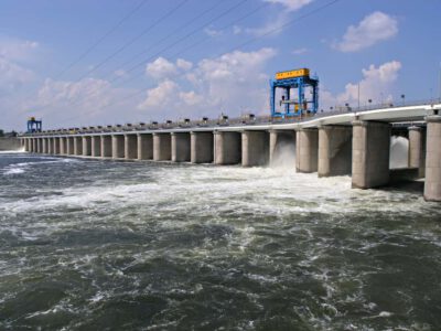 Kakhovka hydroelectric station, Nova Kakhovka, Kherson Oblast, Ukraine / Липунов Дмитрий