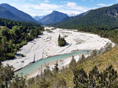 Wertvoller Trockenlebensraum am Rißbach in Oberbayern / Photo: Michael Schödl