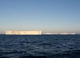 The melting of the supergiant iceberg A-68 had a huge impact on the ocean around South Georgia, in sub-Antarctica,_Povl Abrahamsen, BAS