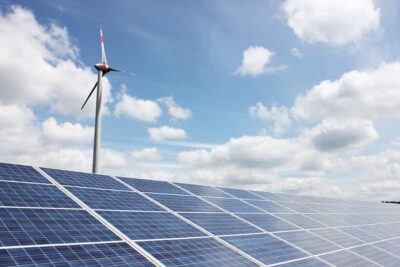Emnid-Umfrage vor Koalitionsgesprächen: Über vier Fünftel der Deutschen wollen möglichst schnell 100 Prozent erneuerbare Energien und eine gerechte Kostenverteilung bei der Energiewende. 1 Erneuerbare Energien in Enkenbach-Alsenborn / © Jan Boedeker (CC BY-SA 3.0)